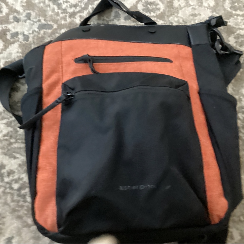 Sherpani backpack/tote  beautiful modern rust orange, cinnamon color and black